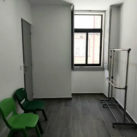 Historic Downtown Apartman *